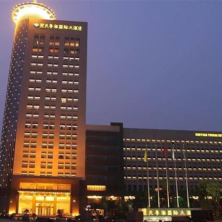 インターナショナル ホテル チューティアン ガンドン  武漢市 エクステリア 写真